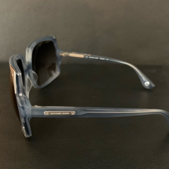 Michael Kors Women’s Sunglasses Blue/Sliver - Picture 3 of 6